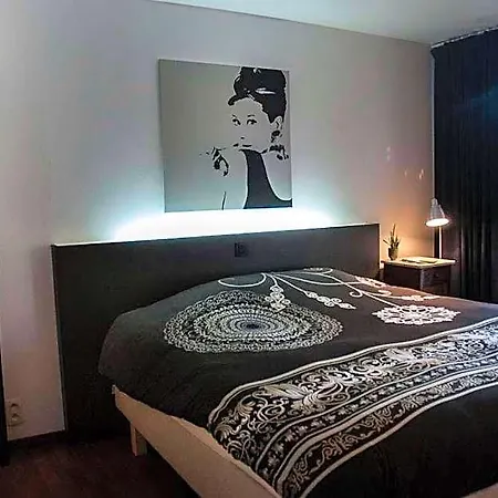 Bed and Breakfast Logies Zen Aan Zee 4*
