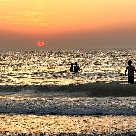 Logies Zen Aan Zee Οστένδη